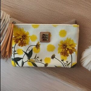 🦆 DOONEY & BOURKE YELLOW FLORAL DAHLIA VARIABILIS POUCH CANVAS LEATHER